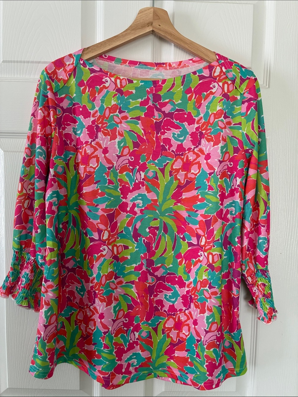 Colorful Floral Print Tunic Top Long Sleeve Smocked Cuffs Size L lECCP
